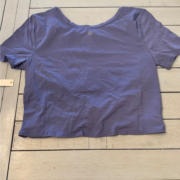 COREIO cropped twist short sleeve top Sz Large - Picture 2 of 3